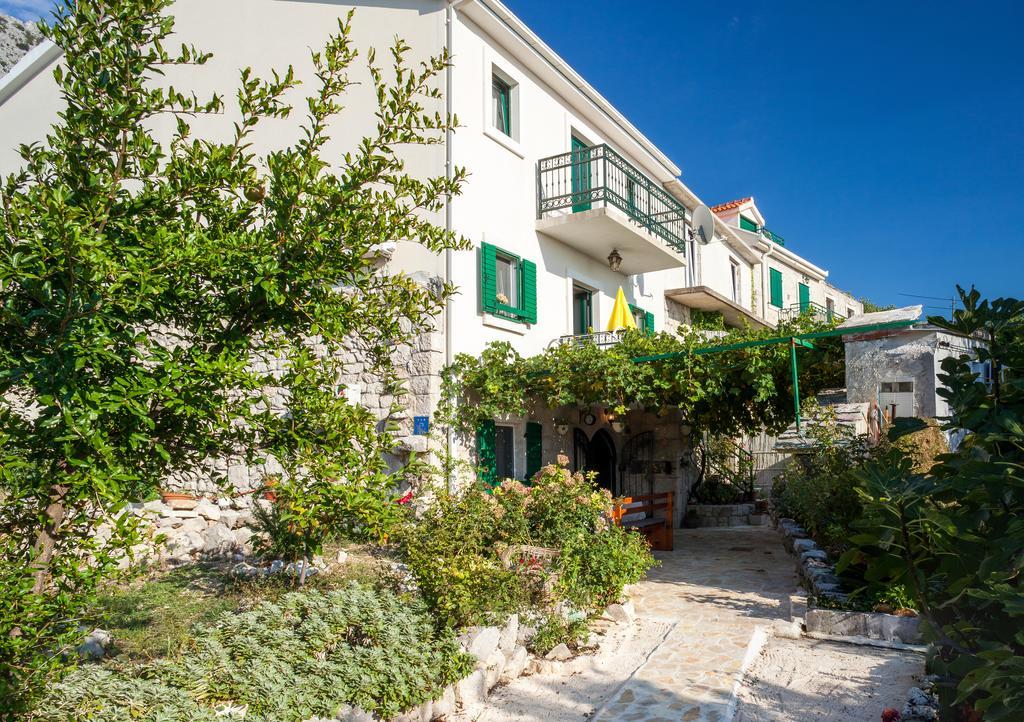 Holiday Home Alegra Podgora Exteriör bild